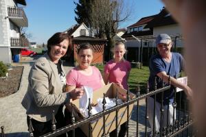 Družina Marjetke Kurež iz Dražencev